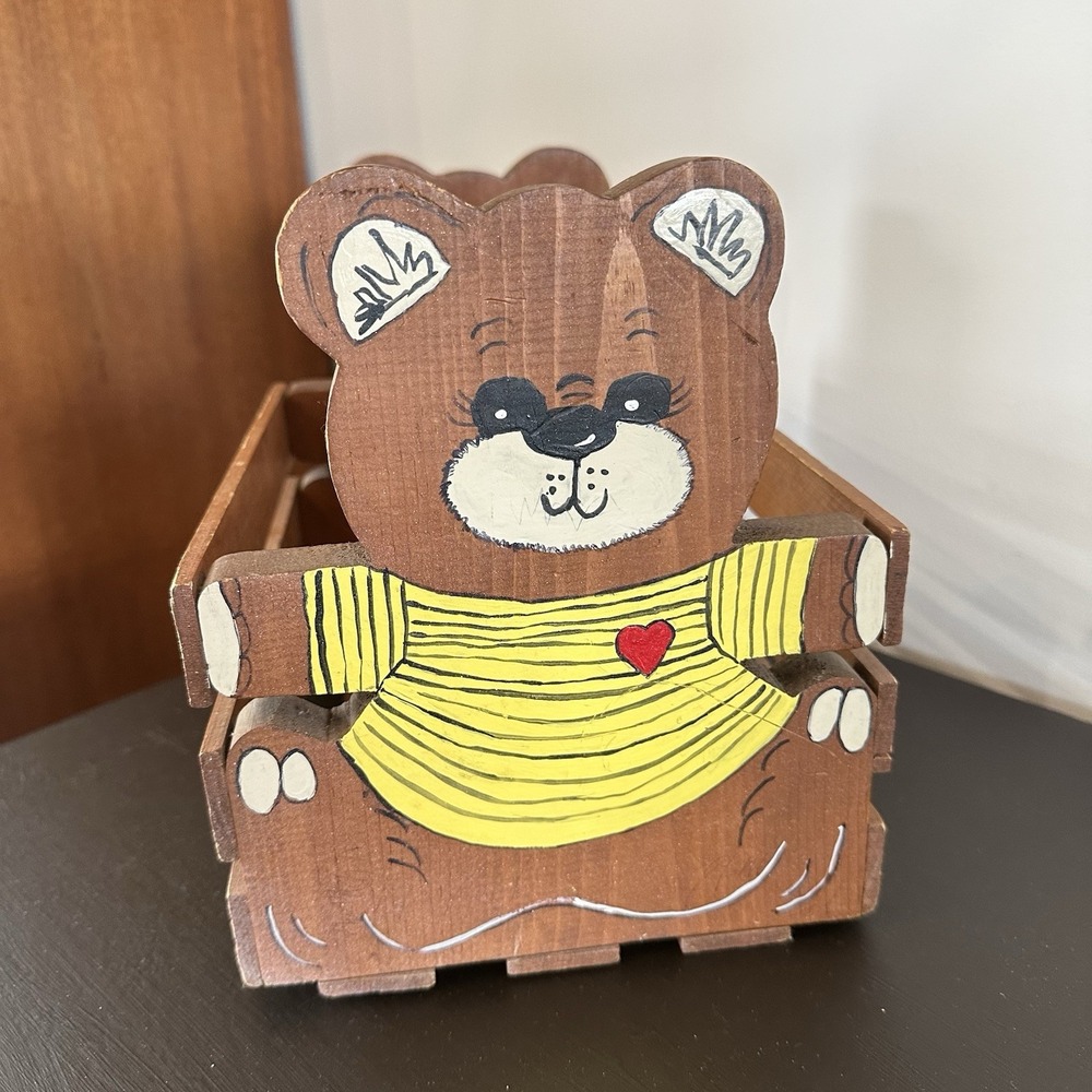 Toy Storage Wooden Box Carved Painted Stained Crate Bear Figurines Basket Rustic - Picture 2 of 11
